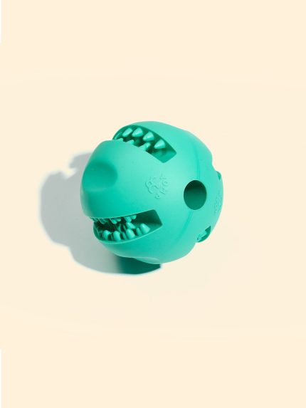 Snackin’ Ball